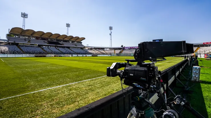 Confirman transmisión para el Colo Colo vs Junior por Copa Libertadores.