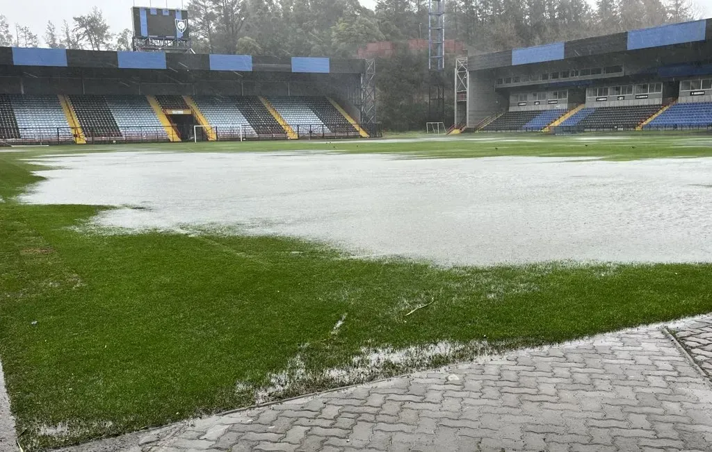 Así está la cancha del Estadio CAP a dos días del partido.