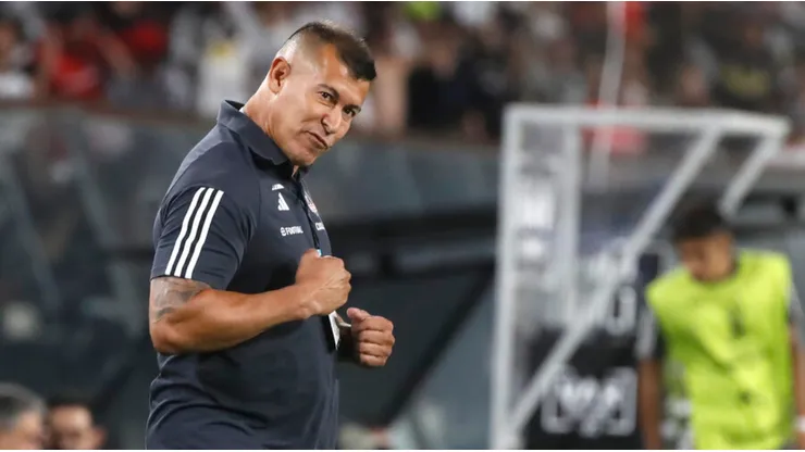 Jorge Almirón deja atrás un gran problema y empieza a tomar decisión en Colo Colo.