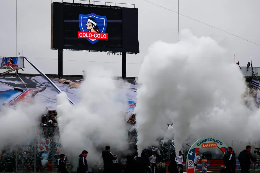 42 mil personas podrán ingresar al Estadio Monumental para el Colo Colo vs Católica. Imagen: Dragomir Yankovic/Photosport