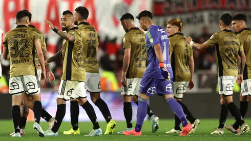 En Colo Colo lamentan las futuras bajas que tendrá Jorge Almirón por las Eliminatorias.