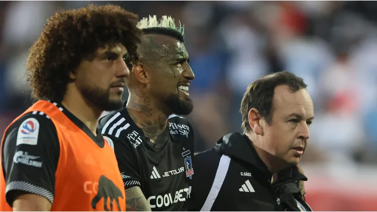 Los jugadores de Colo Colo que están al borde de la suspensión.