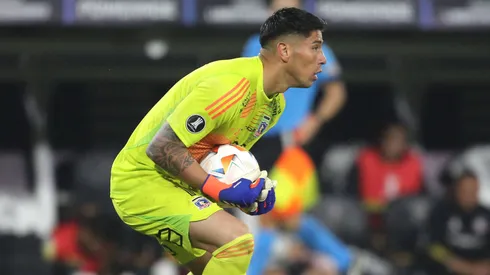 Brayan Cortés, pieza fundamental del Colo Colo, busca una nueva valla invicta.