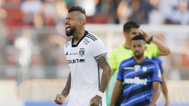 Colo Colo espera programación de la Supercopa.