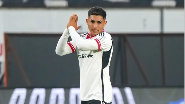 Jordhy Thompson busca volver al fútbol chileno. | Imagen: Guille Salazar.