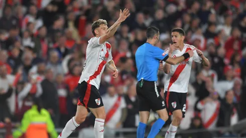 Video: Colo Colo paga caro los errores y Colidio aprovecha el gol.