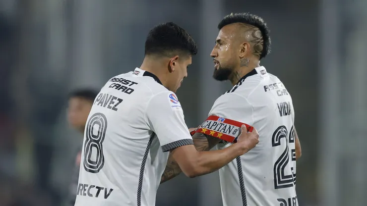 Arturo Vidal y Esteban Pavez protagonizaron hermoso encuentro en Colo Colo.
