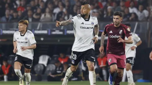 Colo Colo enfrenta a River Plate por Copa Libertadores.