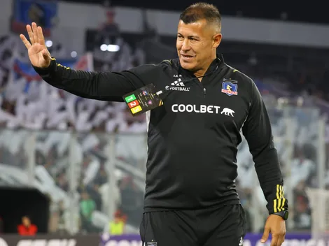 Almirón fascinado con los hinchas albos: "A la altura de un club grande"