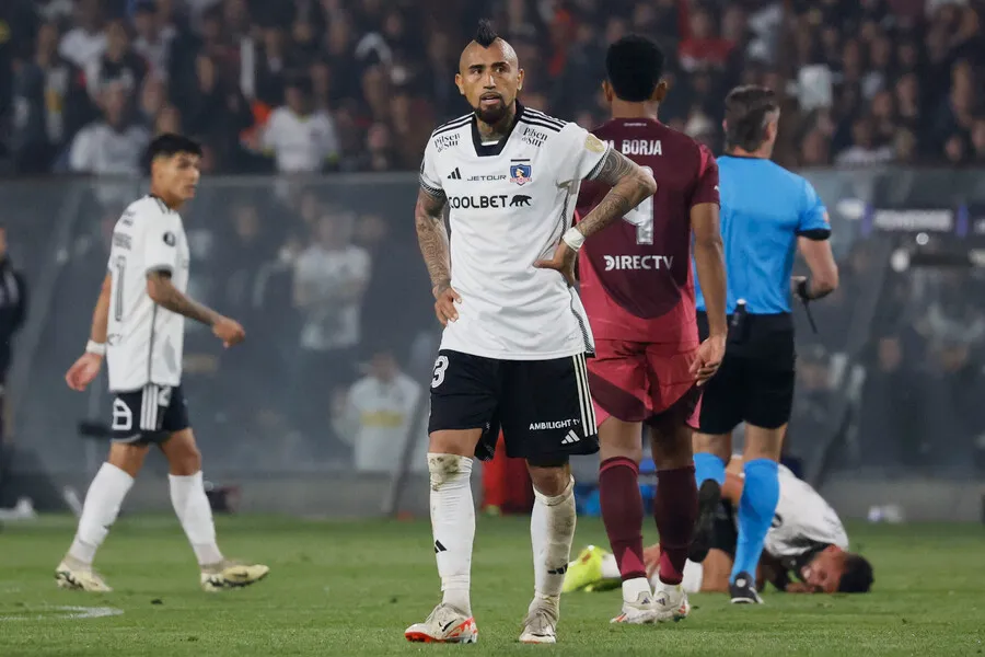 Arturo Vidal palpita la revancha entre Colo Colo y River Plate por Copa Libertadores. Dragomir Yankovic/Photosport
