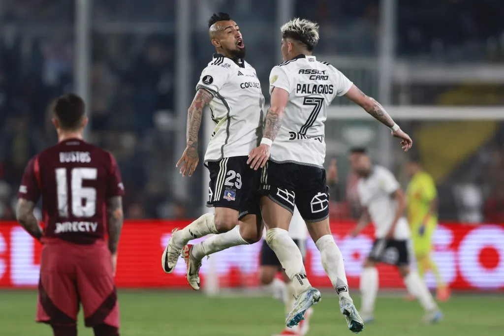 Arturo Vidal y Carlos Palacios fueron claves en el empate del Cacique. 