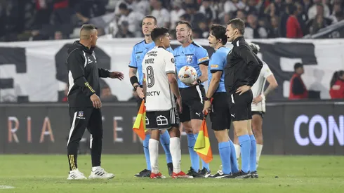 Almirón reclamó por el arbitraje de Raphael Claus