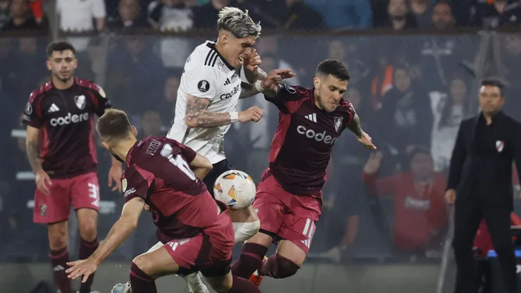 Colo Colo jugó un gran partido ante River Plate.