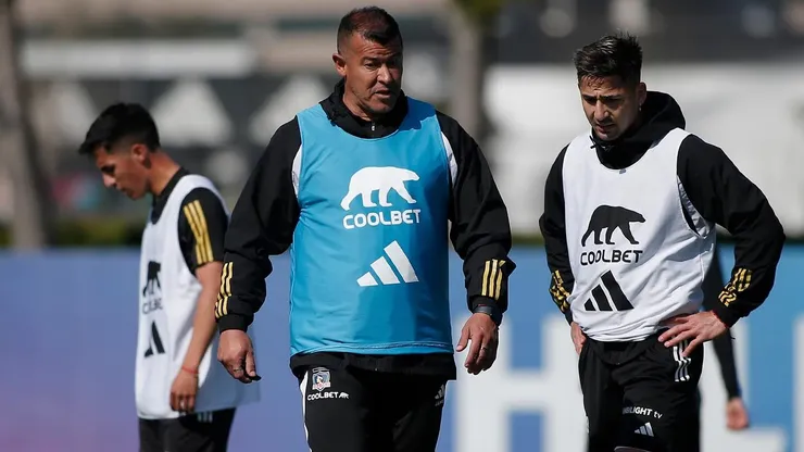 ¿Por qué Colo Colo no juega amistosos de entrenamiento?
