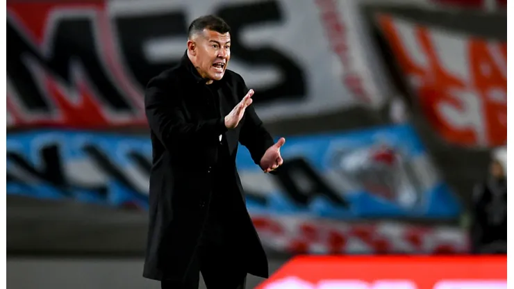 Jorge Almirón nunca perdió un mano a mano ante un equipo de Marcelo Gallardo.