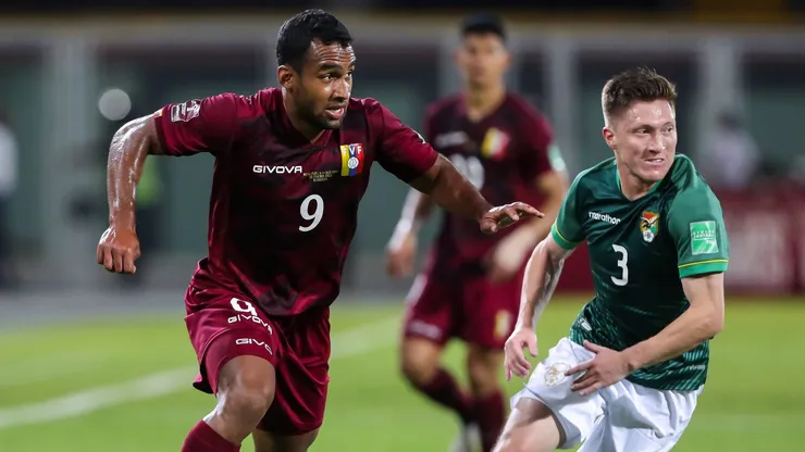 Bolivia vs Venezuela por las Eliminatorias 2026.