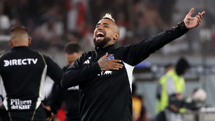 Arturo Vidal volvió a los entrenamientos en Colo Colo.