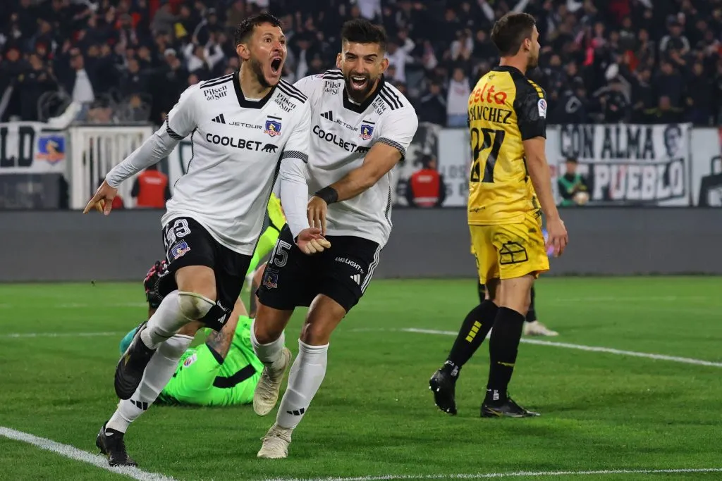 Ramiro González y Emiliano Amor se juegan su continuidad en Colo Colo | Foto: Photosport