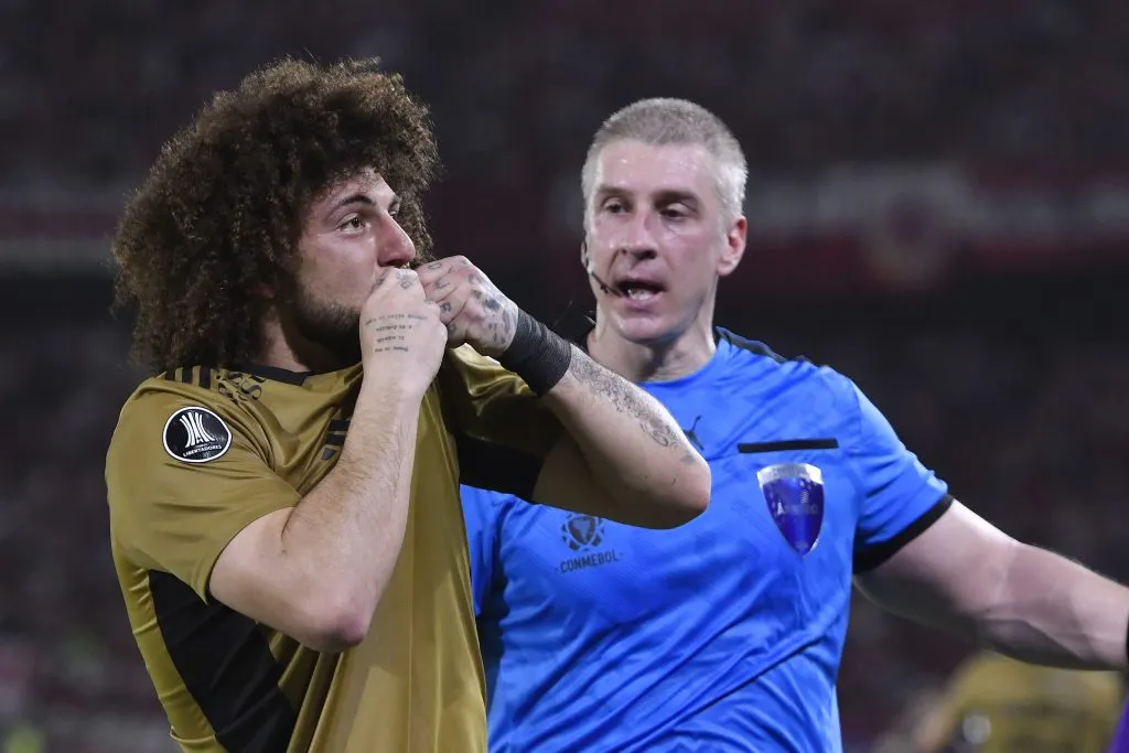 Según Radio Cooperativa, Maxi Falcón renovará en Colo Colo hasta 2027 | Foto: Photosport