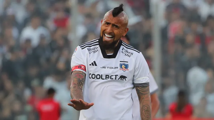 Arturo Vidal repasa a la U y Huachipato por denuncia a Colo Colo.