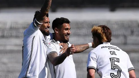 Los jugadores de Colo Colo festejan el gol de Marcos Bolados ante Palestino. El delantero lleva tres goles en sus últimos tres juegos.