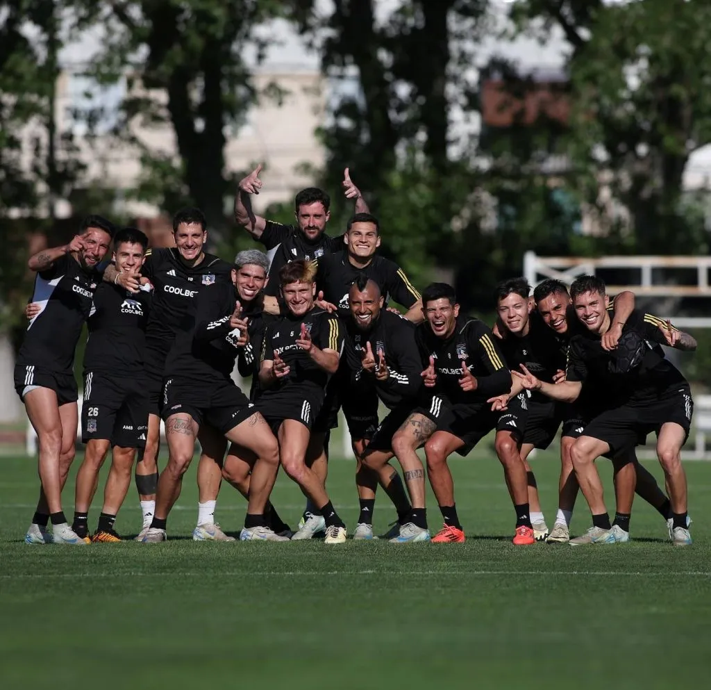 Jugadores de Colo Colo en las canchas del Monumental. (Foto: Colo Colo)