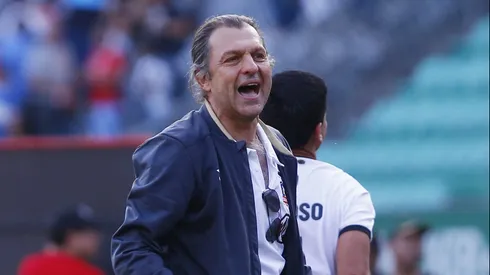 Aníbal Mosa mira en menos la denuncia de la U contra Colo Colo.