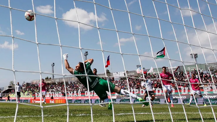 Colo Colo necesita golear para pasar de fase en la Copa Chile.