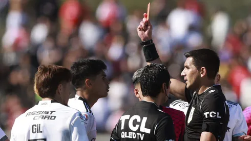 Las opciones de Colo Colo para reemplazar a Erick Wiemberg ante Deportes Iquique.