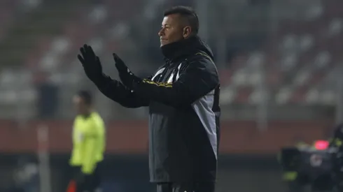 Universidad de Chile denunció a Colo Colo por supuesto desacato de Almirón