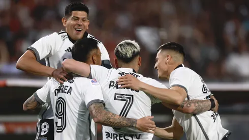 Colo Colo celebra gran noticia antes de enfrentar a Palestino.