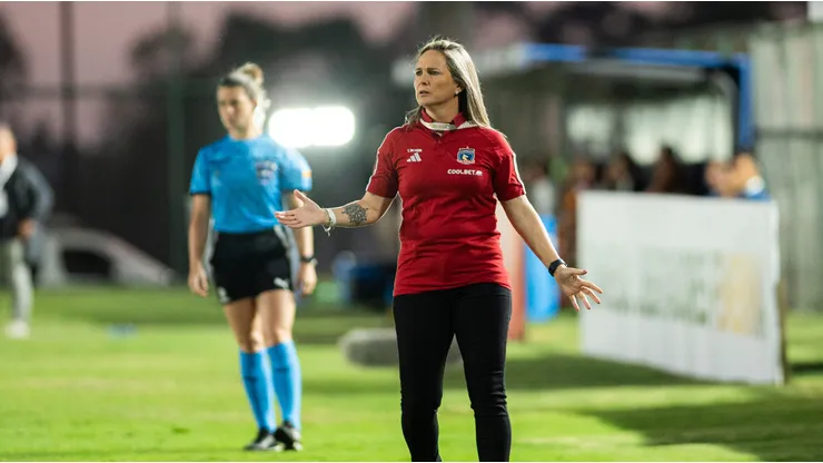 La potente arenga de Tatiele Silveira en Colo Colo femenino.