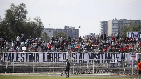 Hinchas de Colo Colo agotan entradas vs Palestino a pesar del precio.