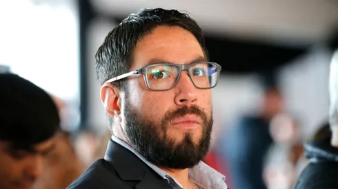 Camacho desconoce inhabilitación y avisa que se mantiene como presidente del CSD Colo Colo.