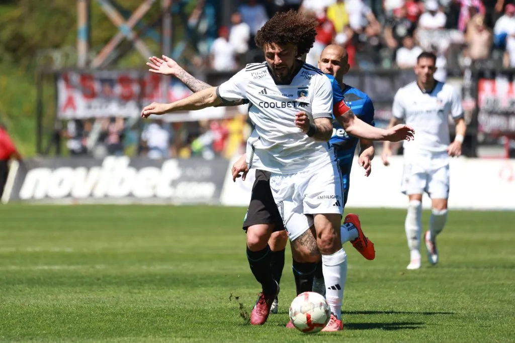 Maximiliano Falcón jugó un gran partido con Colo Colo