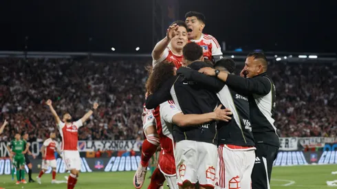 Con una duda: la formación que prepara Jorge Almirón para Colo Colo vs Huachipato.