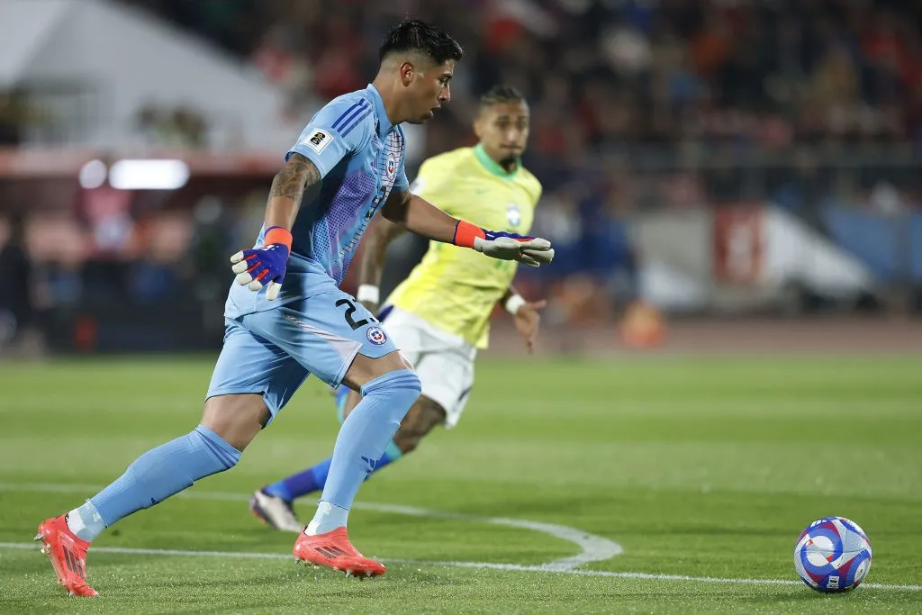 Brayan Cortés en el partido de Chile vs Brasil. (Foto: Photosport)