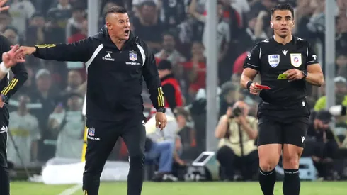 Jorge Almirón fue expulsado en Colo Colo vs UC. | Imagen: Photosport.