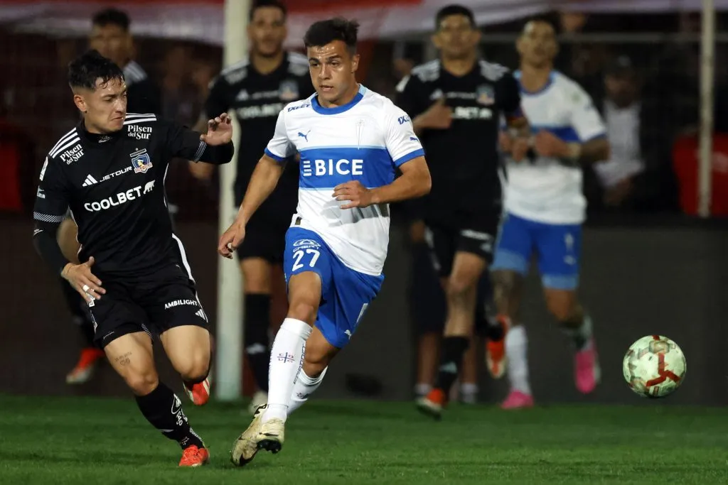 Cristián Zavala en el partido de Colo Colo vs Universidad Católica. (Foto: Photosport)