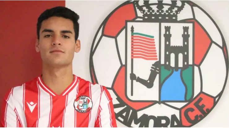 Javier González no se queda en Colo Colo y parte a España.