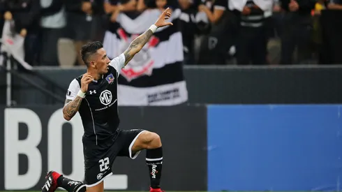 ¿Se acerca la despedida en el Monumental? Lucas Barrios es invitado al Colo Colo vs River.