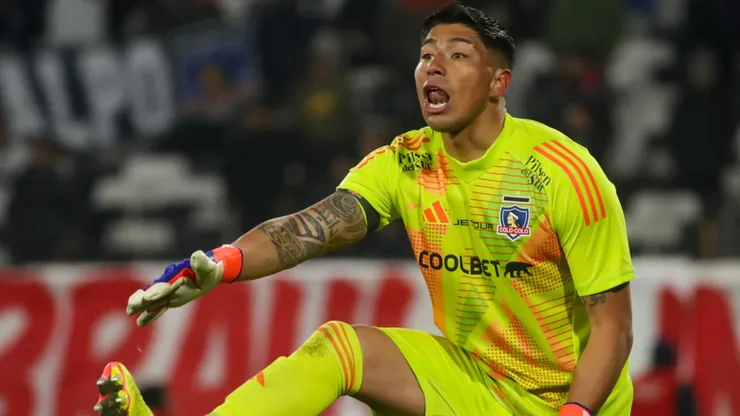 Brayan Cortés debe resolver su futuro en Colo Colo.