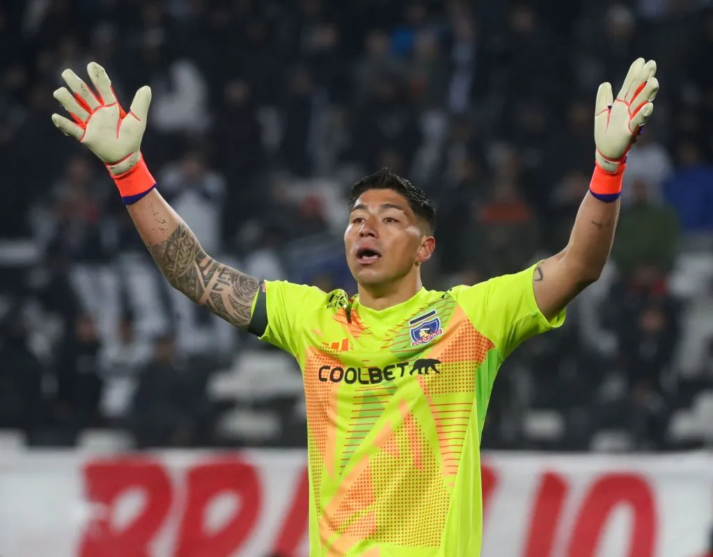 Brayan Cortés podría partir de Colo Colo