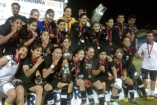 Colo Colo campeón de la Copa Libertadores 2012. Imagen: Archivo