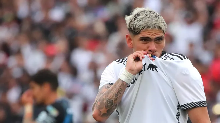 Colo Colo se comienza a despedir de Carlos Palacios.