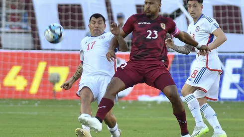 Chile se mide con Venezuela con la obligación de ganar.