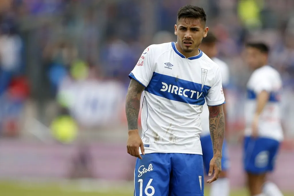 Marcos Bolados con la camiseta de la UC durante la temporada 2018.