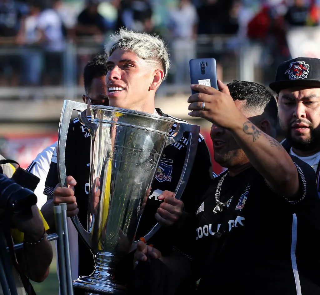 Carlos Palacios fue una pieza clave en la obtención de la estrella 34 del Cacique. Foto: Photosport.