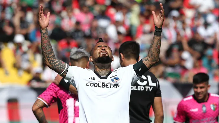 Arturo Vidal se vistió de profeta en Colo Colo.