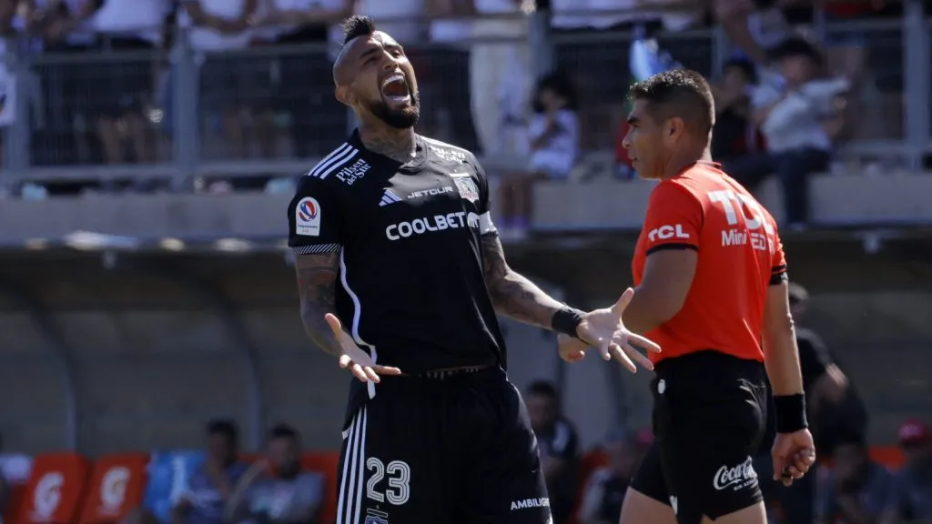 Colo Colo se coronó campeón con puro sufrimiento